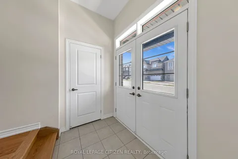 1151 Skyridge Boulevard, ON L1X 0M4