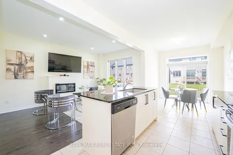 20 Bertram Gate, ON L1N 9Y6