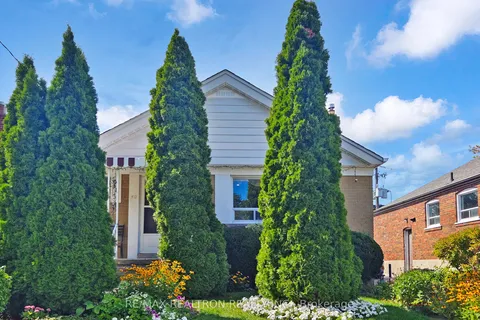 50 Karnwood Drive, ON M1L 2Z6