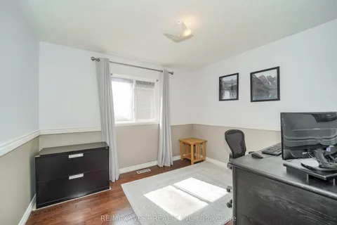 50 Gartshore Drive, ON L1P 1N6