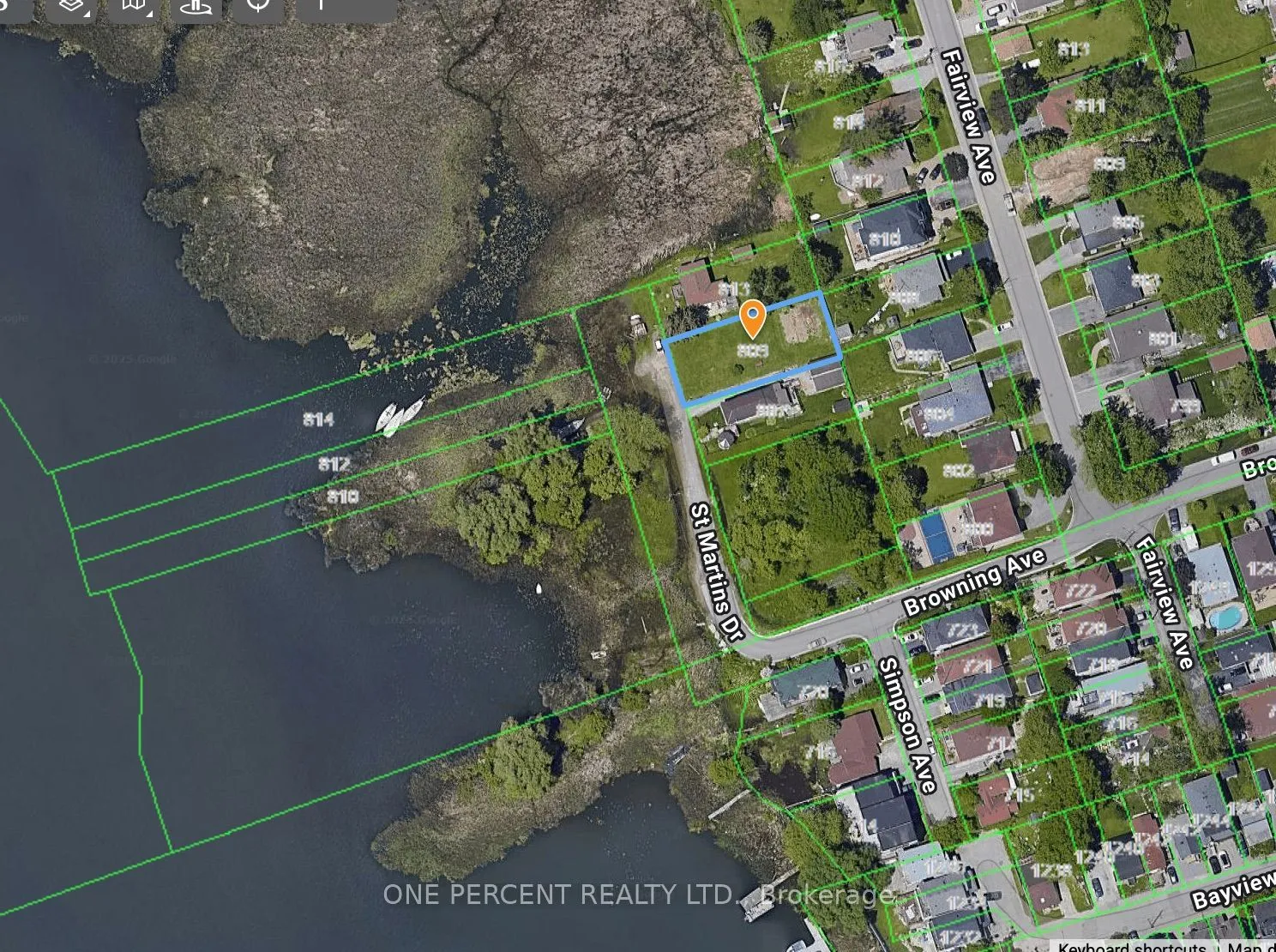 809 St. Martins Drive, ON L1W 1N1