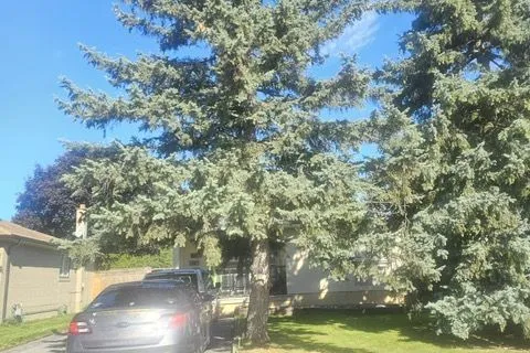 20 Billingsgate Crescent, ON L1S 2R8