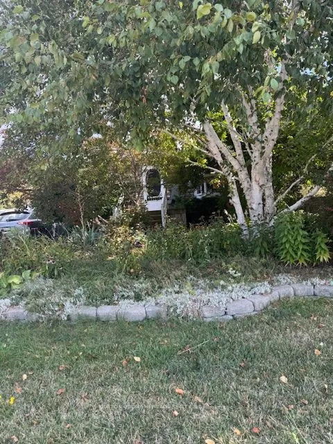 1717 Charles Street, ON L1N 1C3