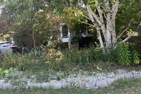 1717 Charles Street, ON L1N 1C3