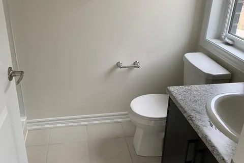 771 Eddystone Path, ON L1H 0A7