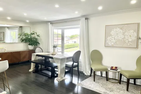 808 Sanok Drive, ON L1W 2P9