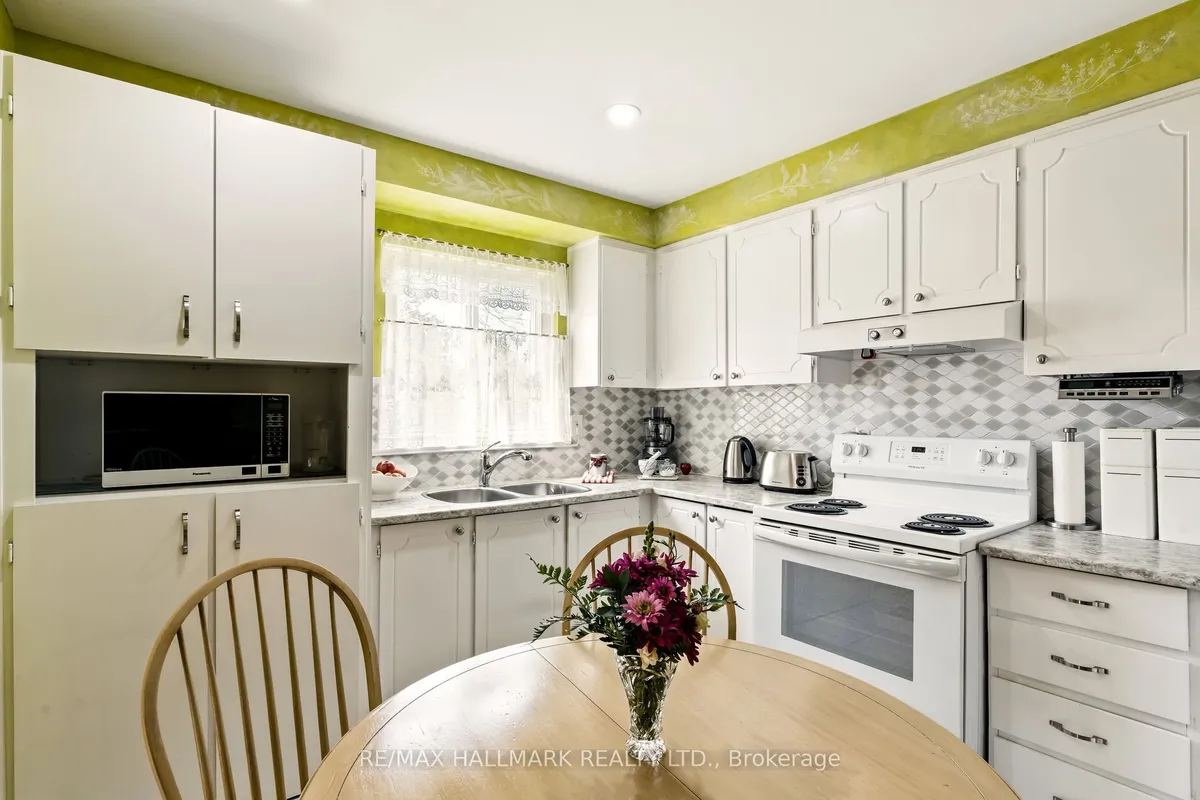 69 White Heather Boulevard, ON M1V 1P7