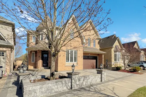 151 Gillett Drive, ON L1Z 0C1