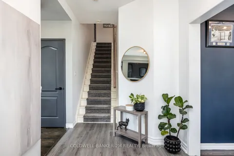 2 Woodbine Place, ON L1L 1C5