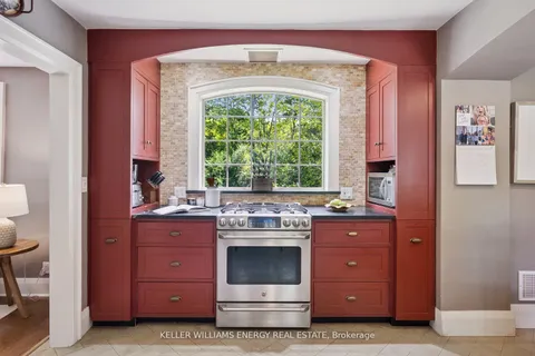 1775 Track Street, ON L1Y 1B8