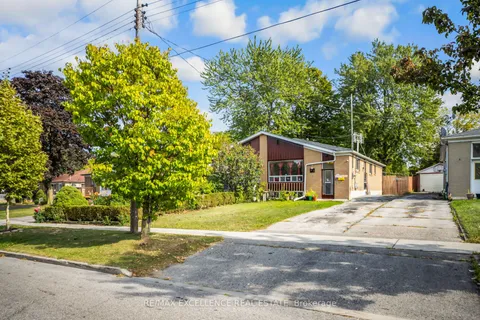 43 Porchester Drive, ON M1J 2R4