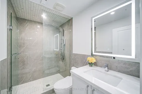 94 Wanstead Avenue, ON M1L 3L5