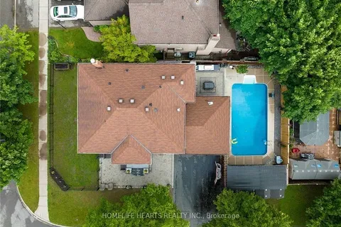 3 Radford Drive, ON L1T 1V9