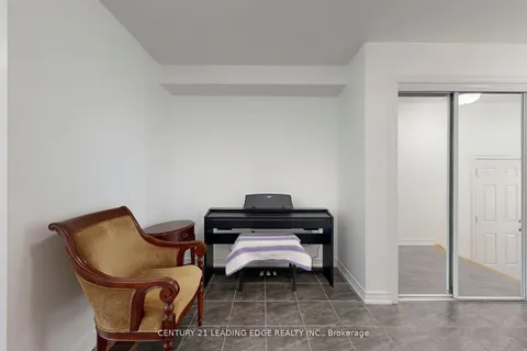 12 Pringdale Gardens Circle, ON M1J 0B1