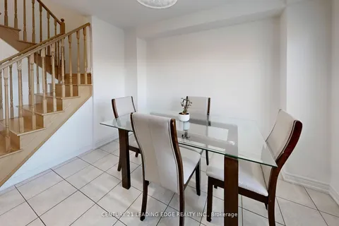 12 Pringdale Gardens Circle, ON M1J 0B1