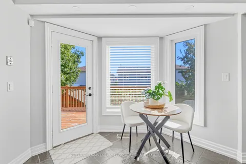 75 Sawdon Drive, ON L1N 8A8