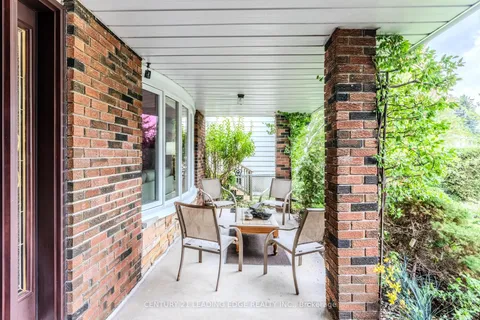 25 Danzig Street, ON M1E 2L1