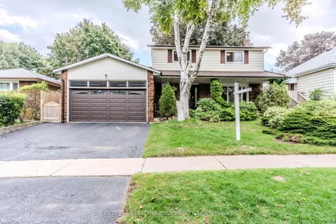 25 Danzig Street, ON M1E 2L1