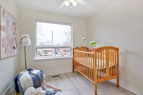 150 Vauxhall Drive, ON M1P 1R4