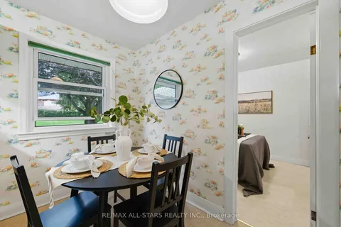 620 Queen Street, ON L9L 1K5