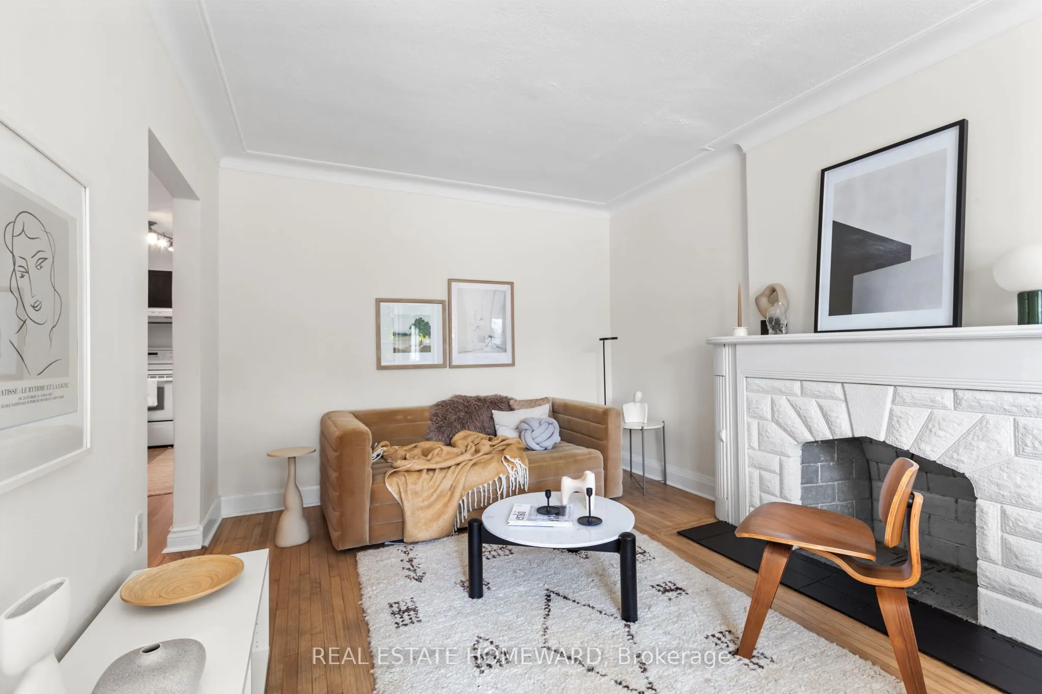 86 Floyd Avenue, ON M4K 2B5