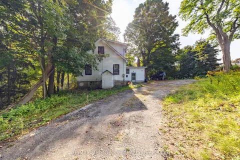 5297 Lawrence Avenue, ON M1C 1R5