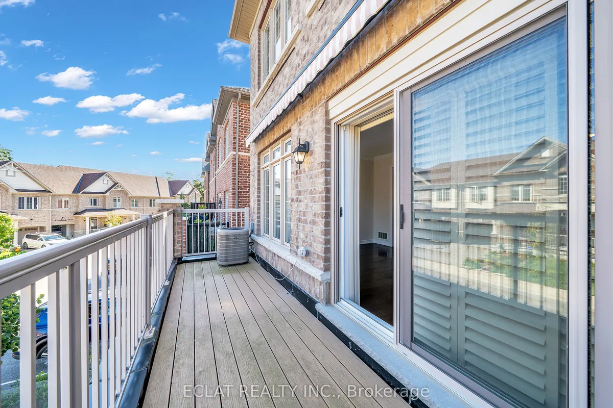 14 Aldridge Lane, ON L1B 0V6