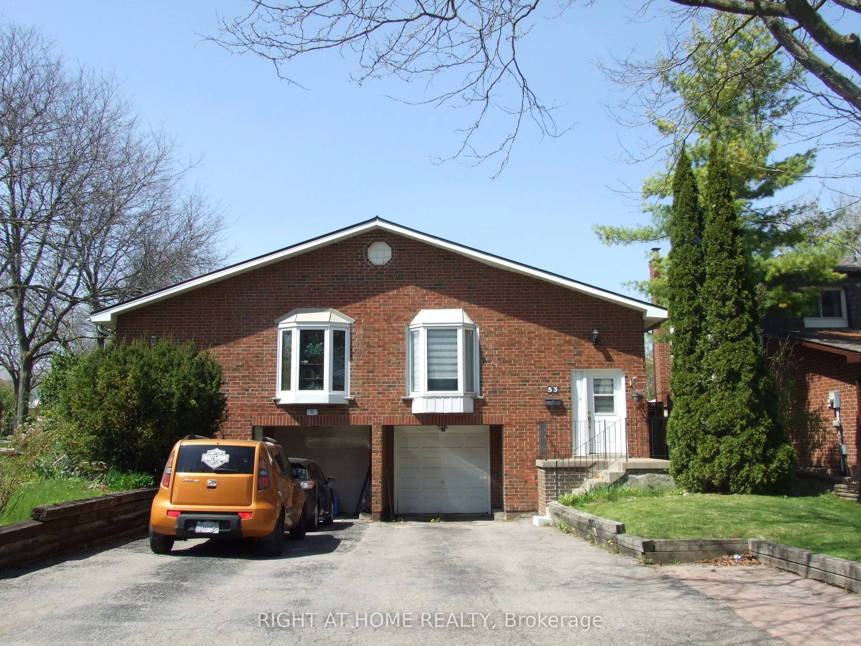 53 Renfield Crescent, ON L1P 1B2