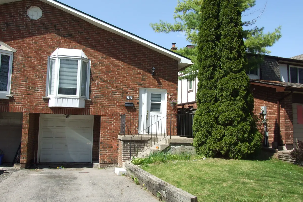 53 Renfield Crescent, ON L1P 1B2