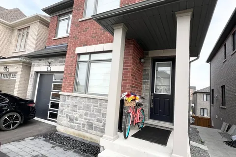 1017 Lockie Drive, ON L1L 0S2