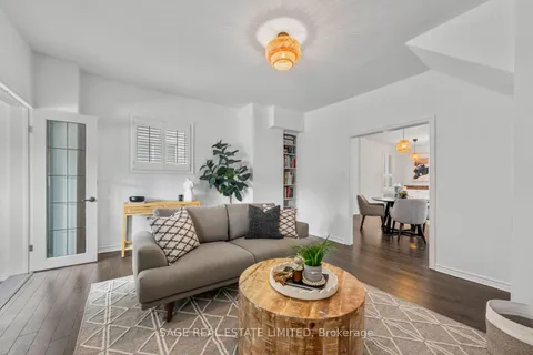 79 Pitt Avenue, ON M1L 2R5