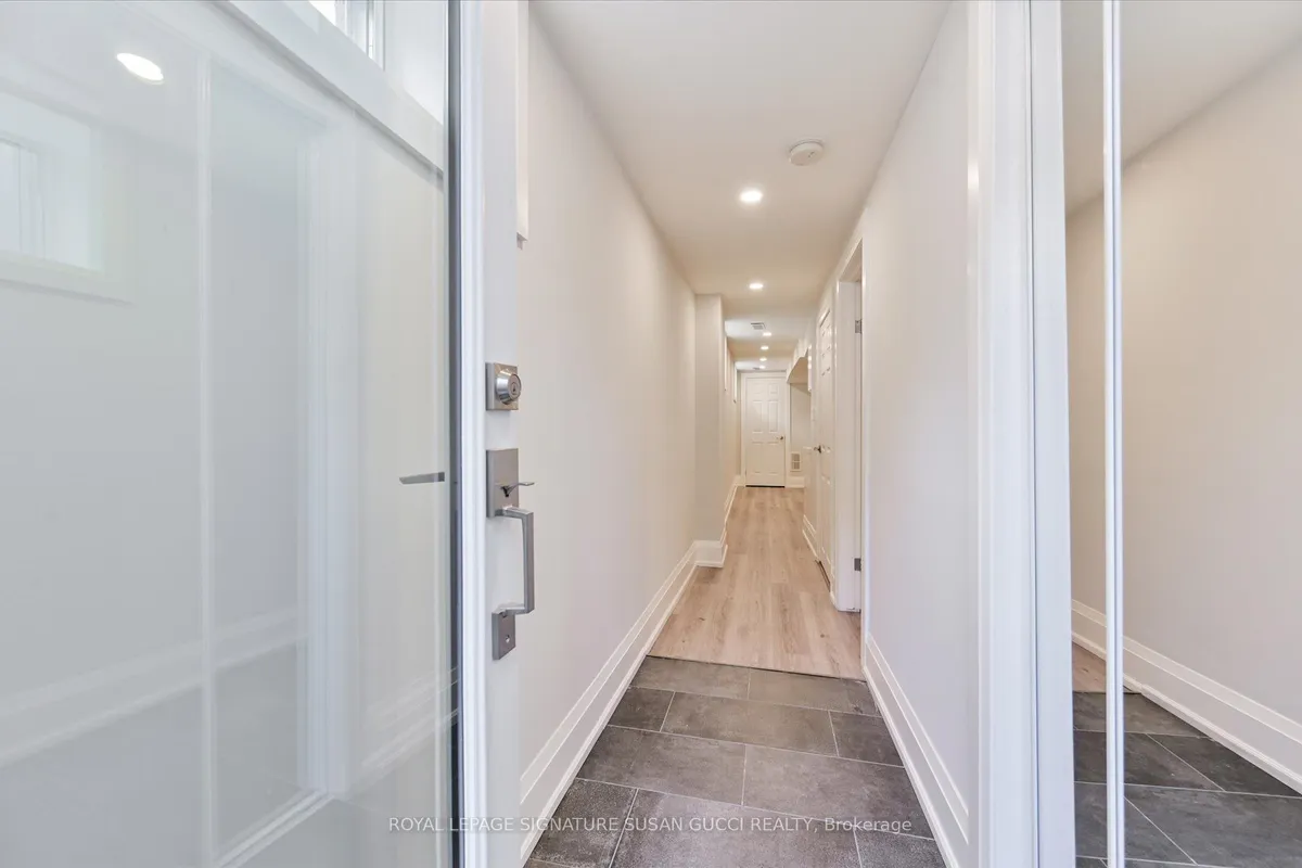 972 Cosburn Avenue, ON M4C 2W9