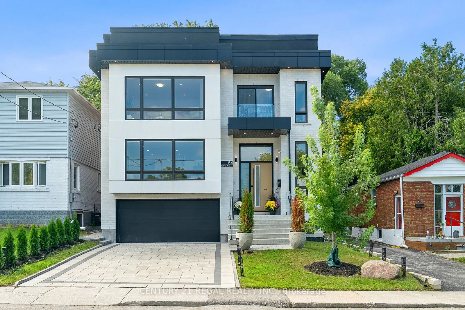 84 Bexhill Avenue, ON M1L 3C1