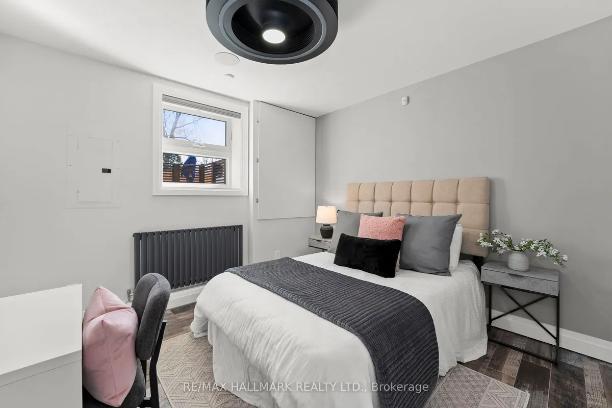 272&276 King Edward Avenue, ON M4C 0A8