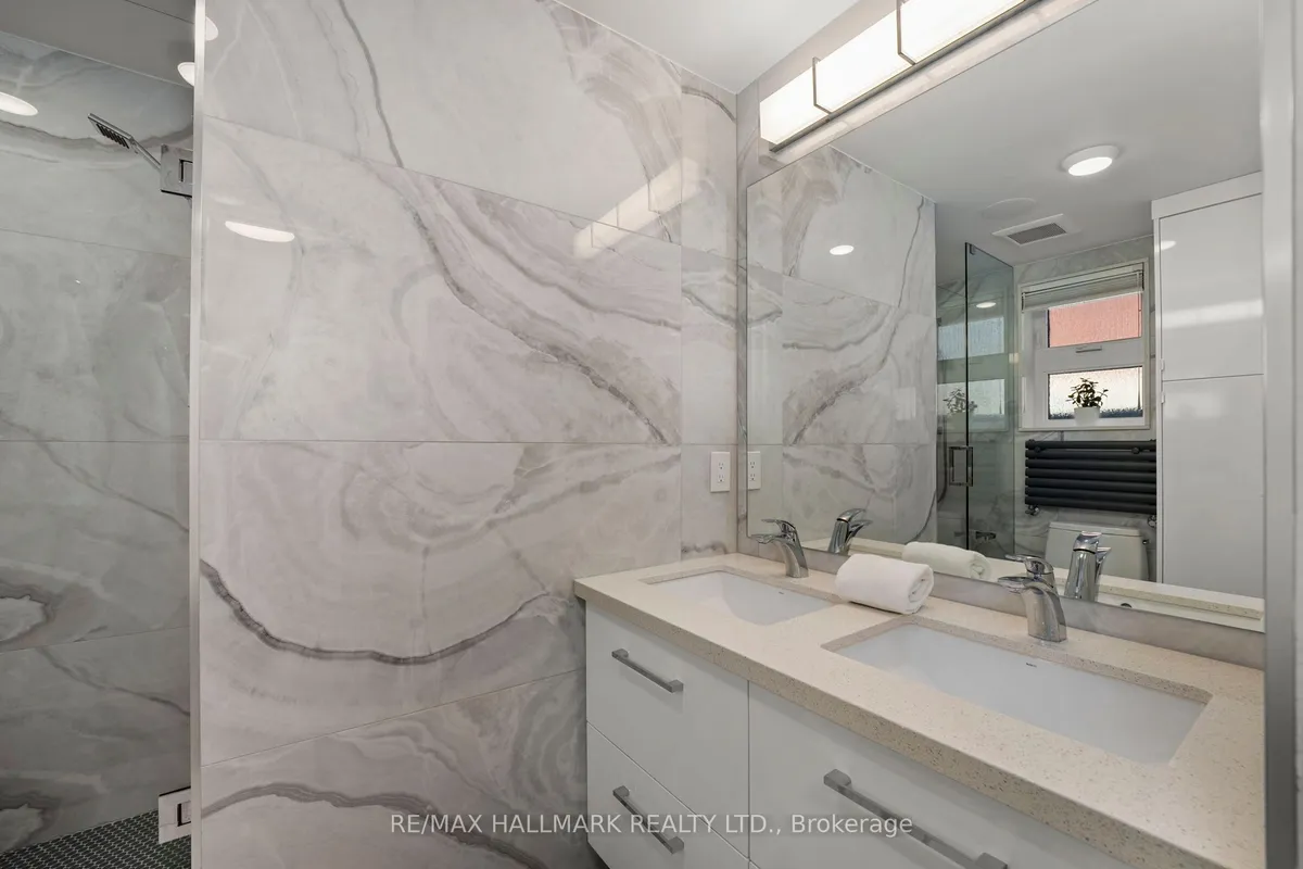 272&276 King Edward Avenue, ON M4C 0A8