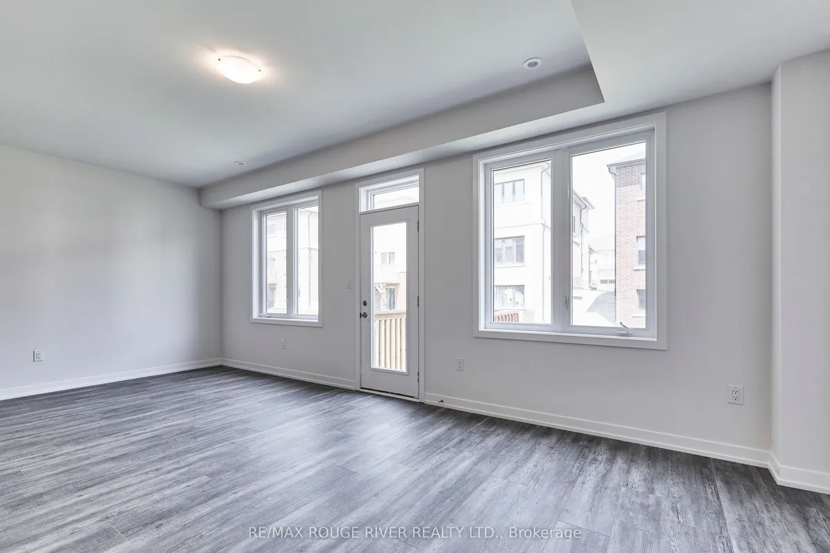 106 Ziibi Way, ON L1B 0W5