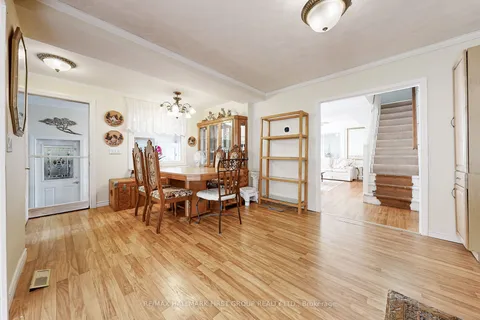 1433 Finch Avenue, ON L1V 1J8