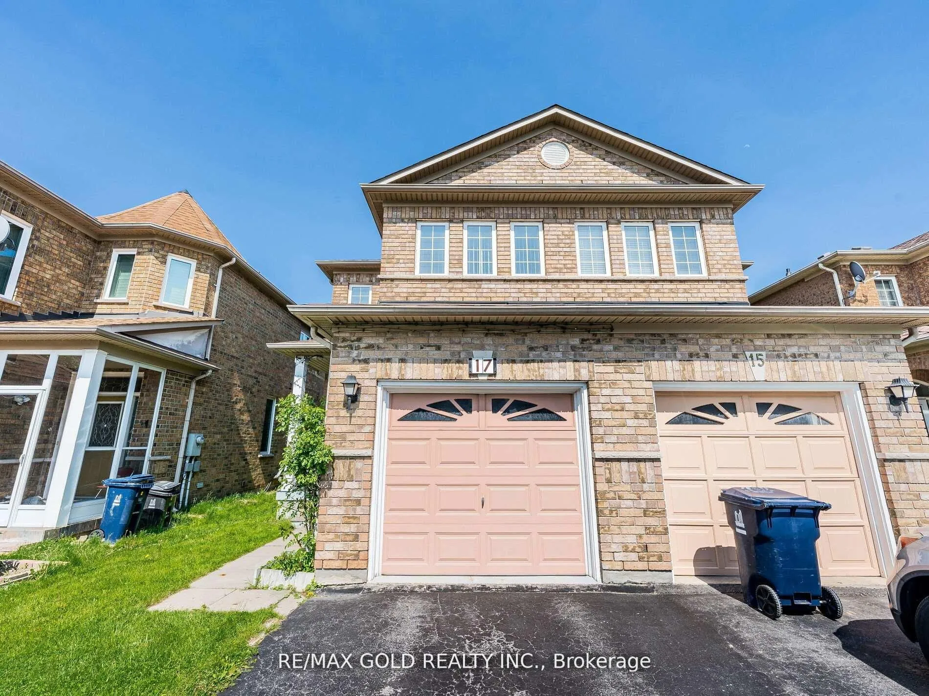 17 Mourning Dove Crescent, ON M1B 6A7