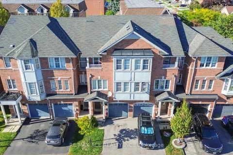 83 Huxtable Lane, ON M1B 0A4