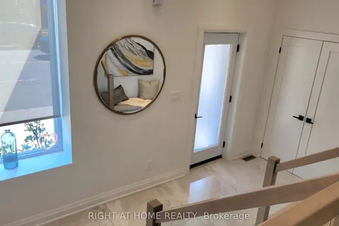 475 Donlands Avenue, ON M4J 3S4