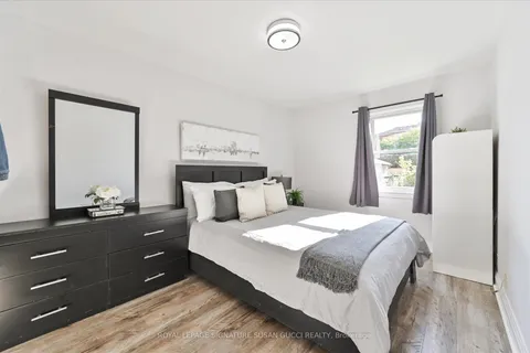 90 Meighen Avenue, ON M4B 2H7