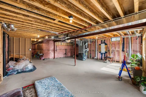 75 Ed Ewert Avenue, ON L1B 0W7