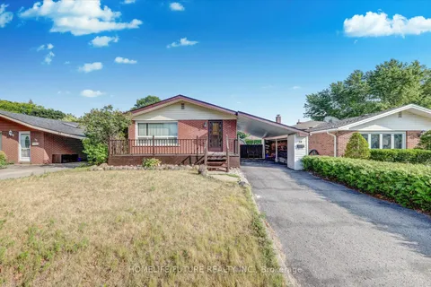 39 Cayuga Avenue, ON L1G 3X5