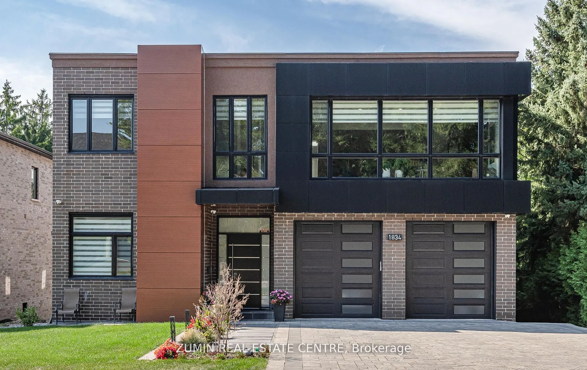 1834 Appleview Road, ON L1V 1T8