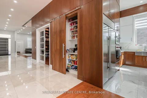 1834 Appleview Road, ON L1V 1T8