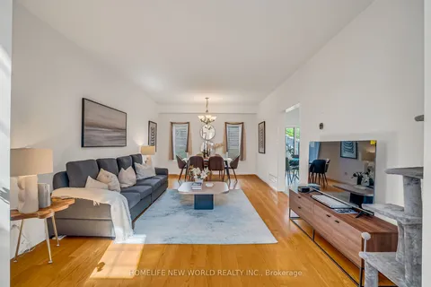 766 Greystone Court, ON L1K 2V1