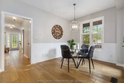 14 Amanda Avenue, ON L1M 1K4