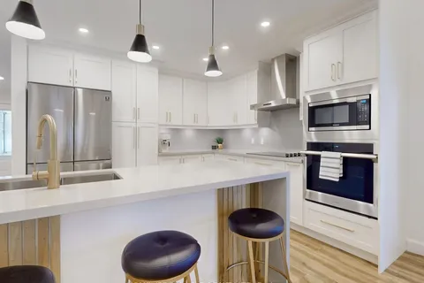 2148 Kedron Street, ON L1L 1B8