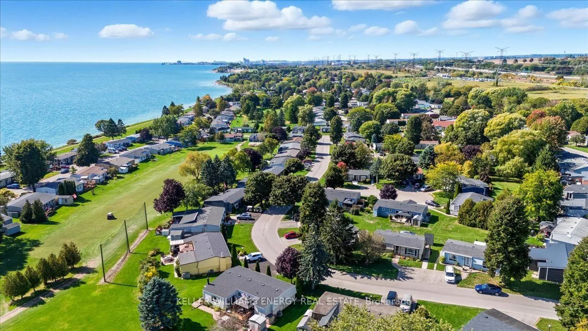 79 Fairway Drive, ON L1B 1B1