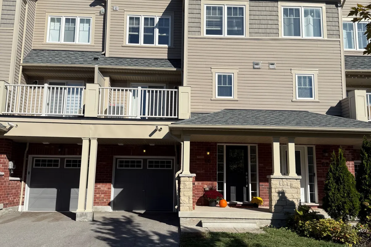 66 Tabaret Crescent, ON L1L 0G5